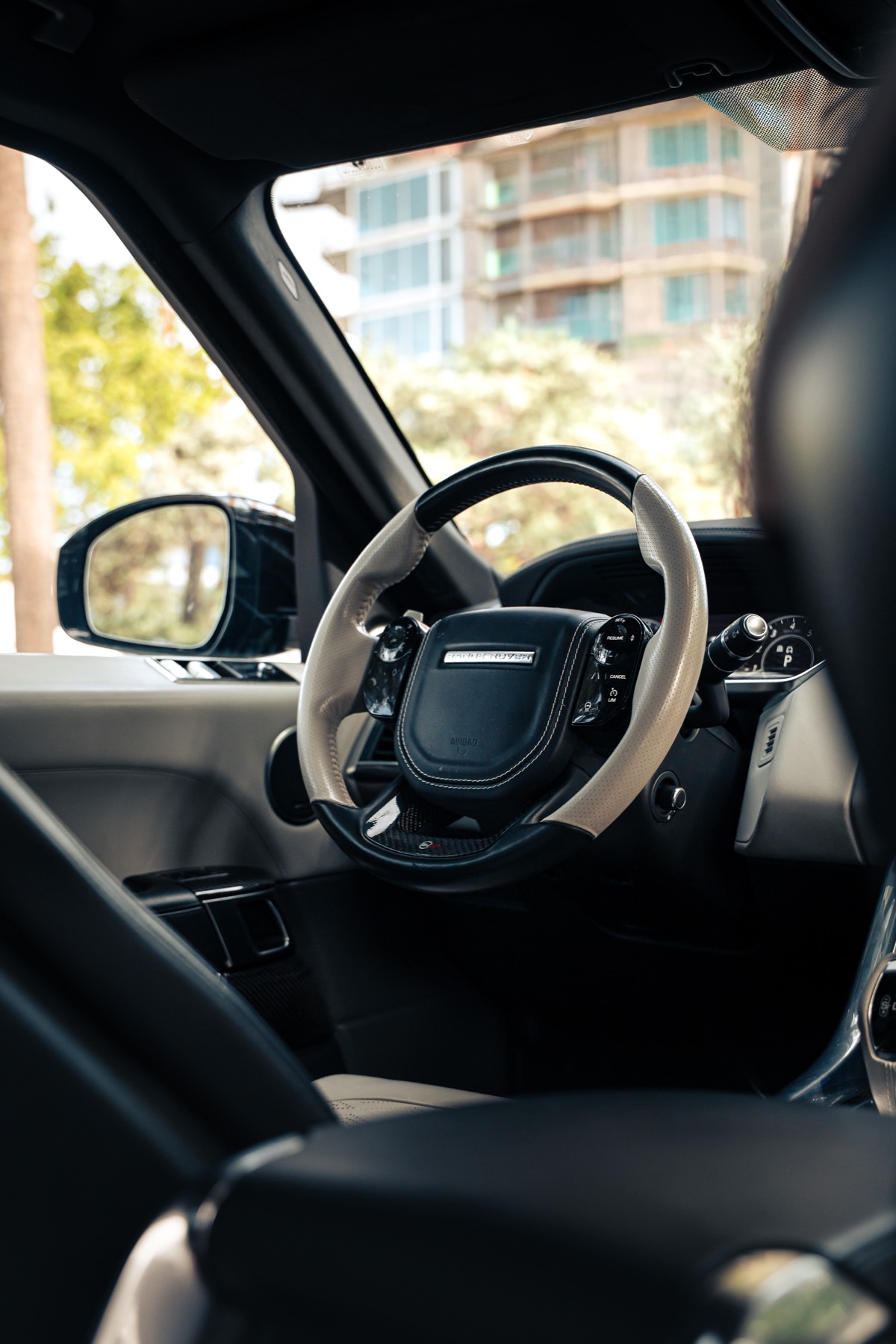 Range Rover Sport SVR interior